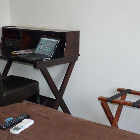 Blue Hotel 滨海拉塞讷 外观 照片